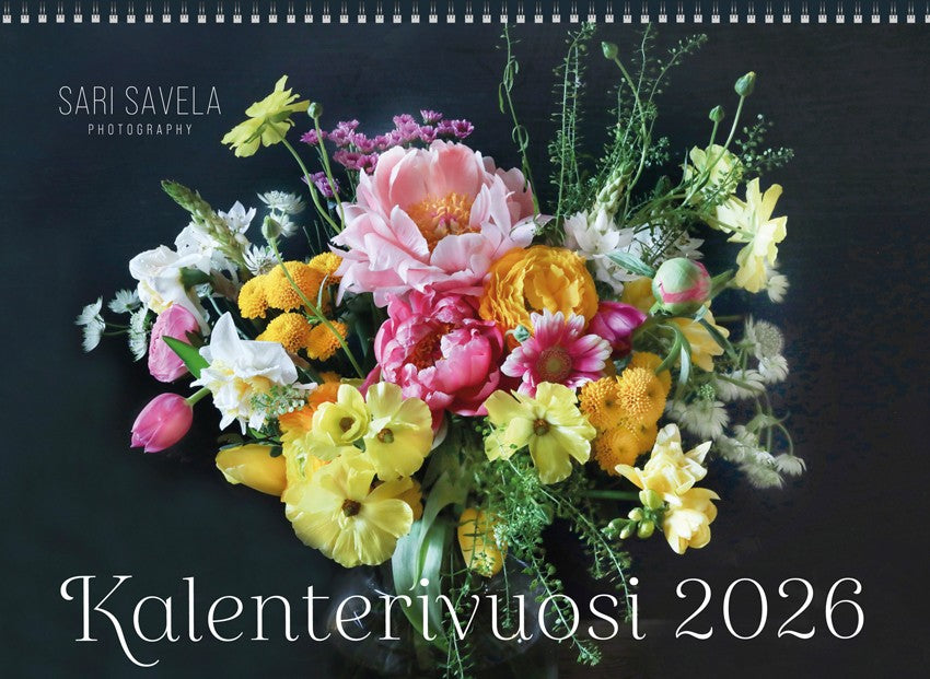 2026 Suomenkielinen Seinäkalenteri Sari Savela