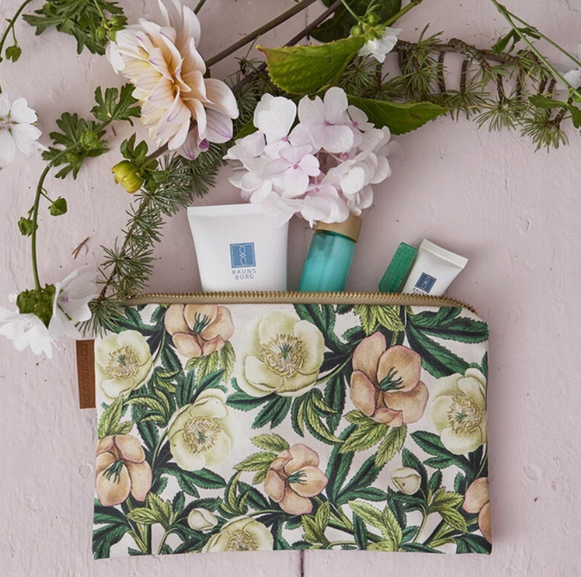 Meikkilaukku / Pussukka Ruusu