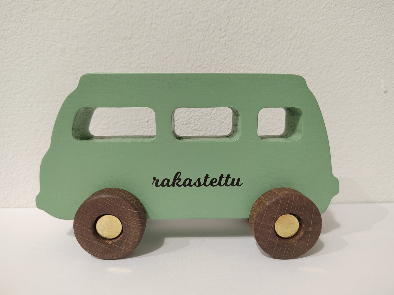 Rakastettu Puuauto