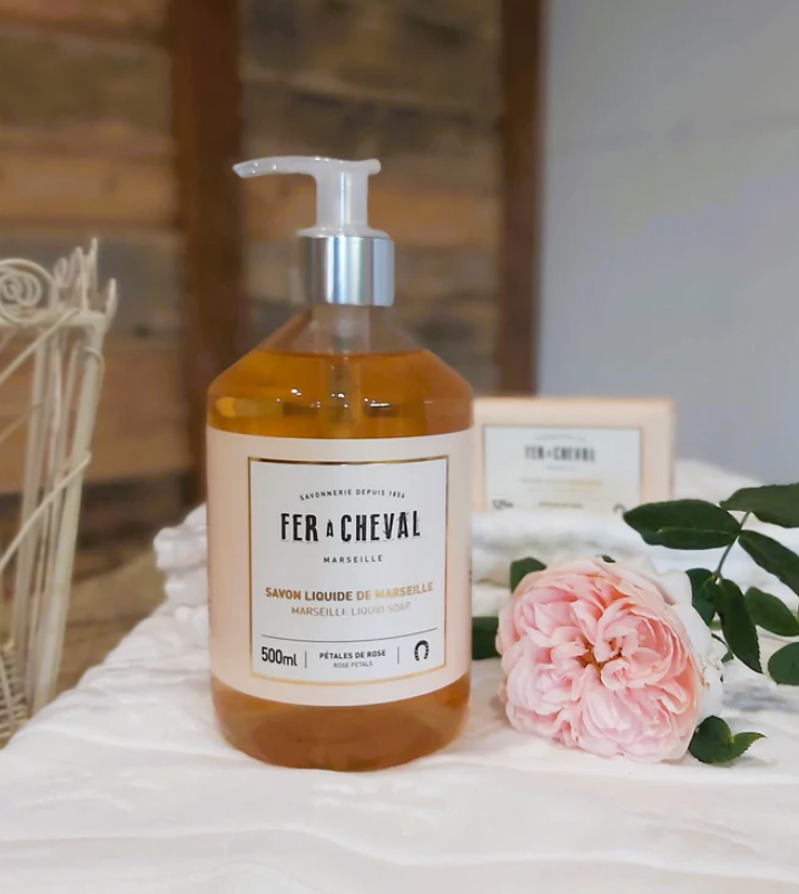 Fer a Cheval Marseille Nestesaippua Rose Petals 500 ml