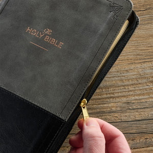 ARTGIFTS The Holy Bible KJV Raamattu Harmaa