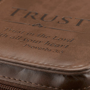 ARTGIFTS Raamattulaukku Trust In The Lord